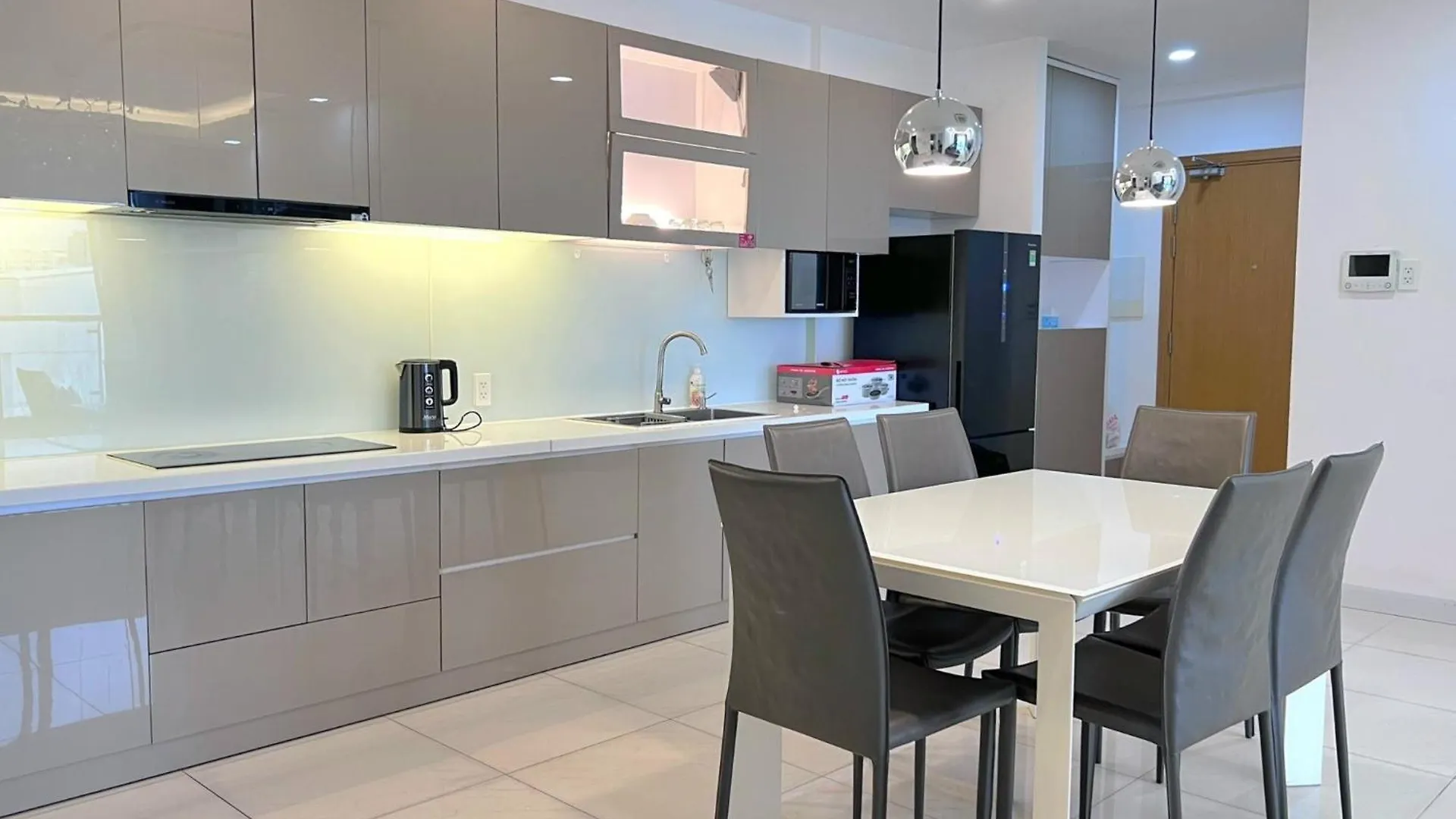 Two Bedroom Apartment Ho Či Minovo Město 0*,